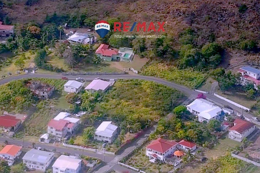 Aerial shot of House on Cottage Road
