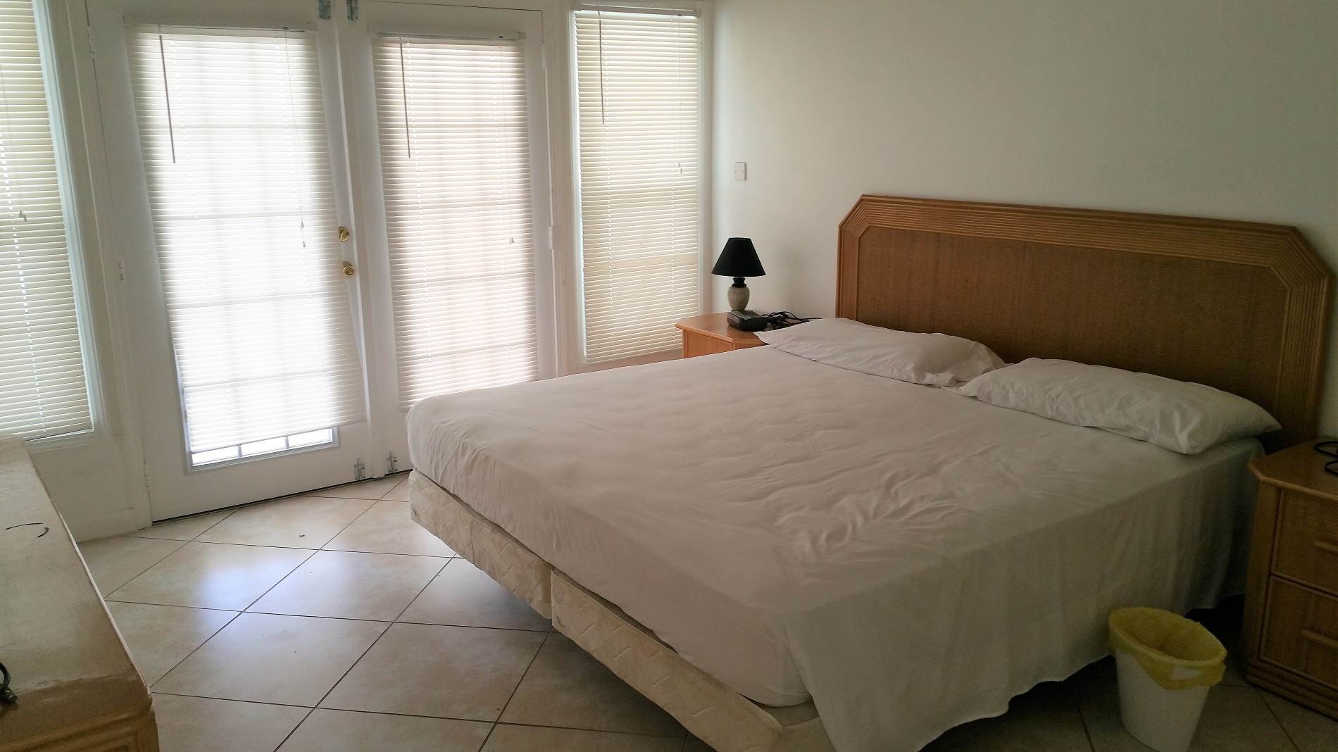 Second bedroom in the Spacious St. Christopher Club 4 Bed - 2 Bath Penthouse Student Rentals