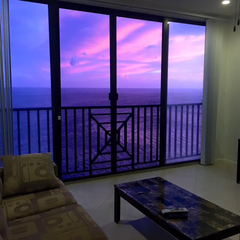 night view fro m Vista Villas large 1 bedroom cliff top condos For Rent in St. Kitts